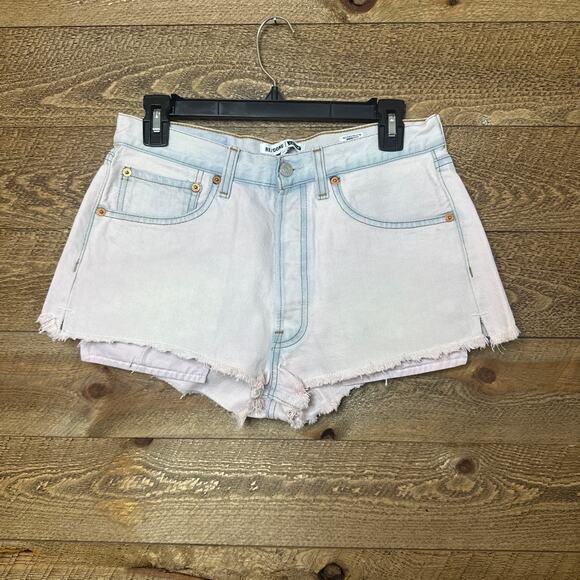 RE/DONE x Levi's Collaboration The Short in Pink Size 25 NWT - Picture 1 of 10